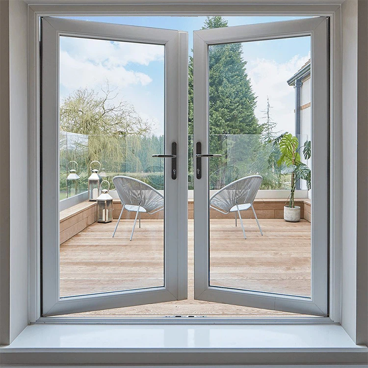 Finestra abatible operable